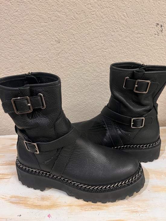 Vince Camuto Shoes - Vince Cumuto Black Leather Buckle Chain-Trim Combat Boots
